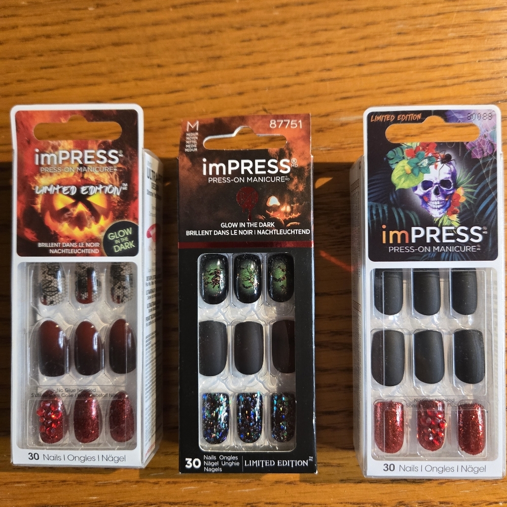 imPRESS Press-On Manicure Set - Black & Red Halloween Bundle